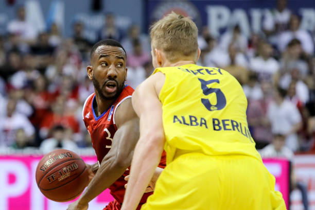 吉安路易吉 吉安路易吉